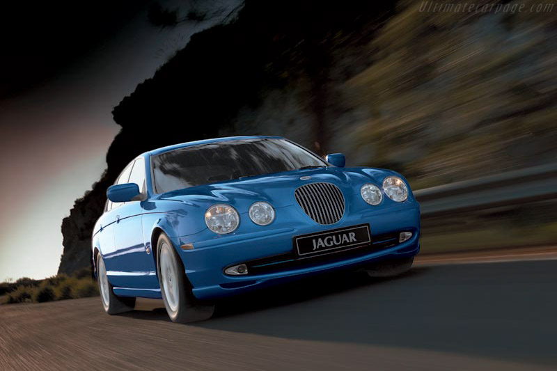 Jaguar S-Type V8 Sport