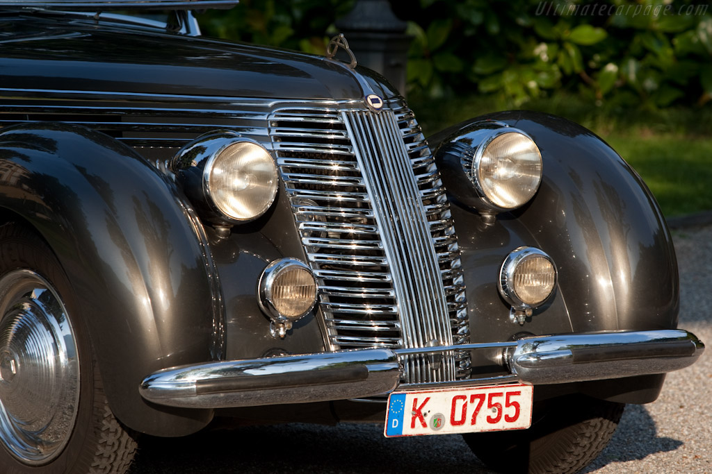 Lancia Astura Boneschi Cabriolet - Chassis: 41-3125  - 2009 Concorso d'Eleganza Villa d'Este