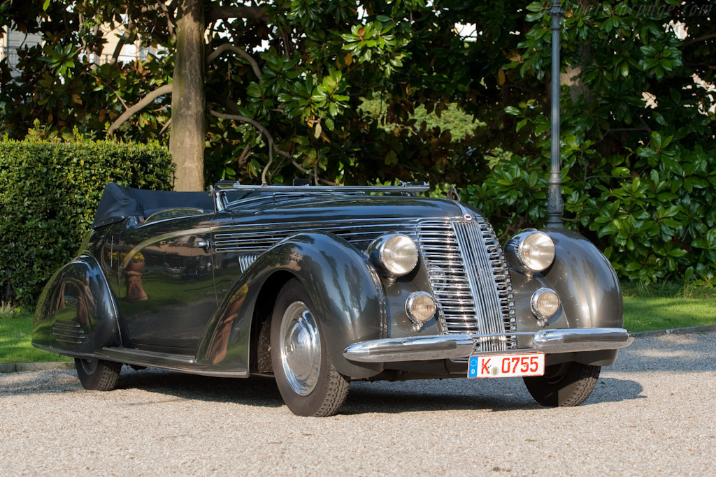 Lancia Astura Boneschi Cabriolet - Chassis: 41-3125  - 2009 Concorso d'Eleganza Villa d'Este
