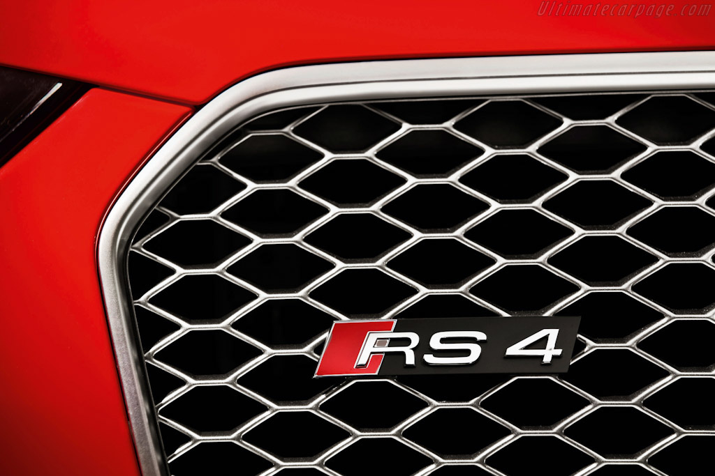 Audi RS 4 Avant