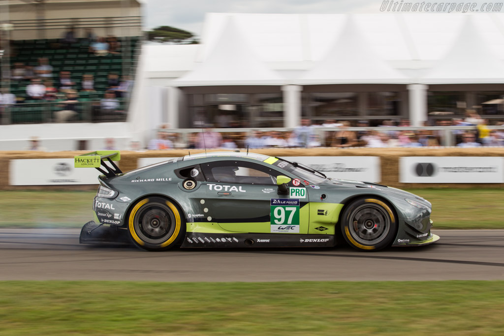 Aston Martin V8 Vantage GTE - Chassis: GTE-005 - Entrant: Aston Martin Racing - Driver: Jonny Adam - 2017 Goodwood Festival of Speed
