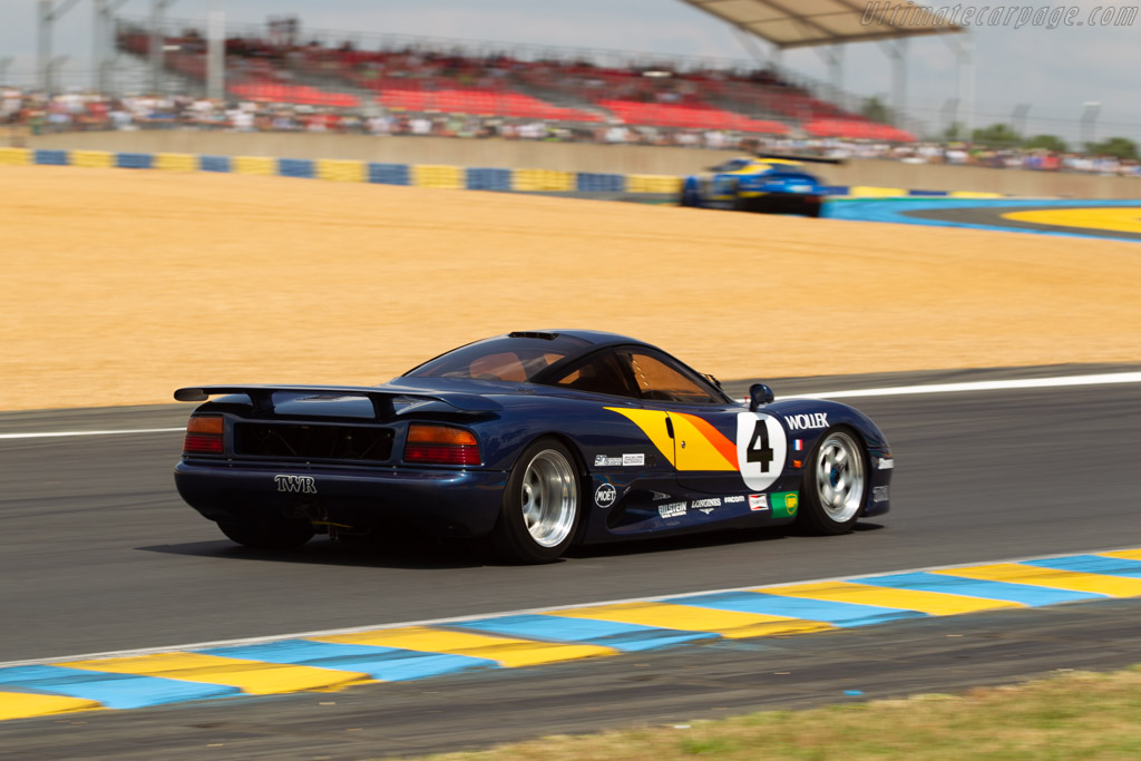 Jaguar XJR-15 - Chassis: 011 - 2018 Le Mans Classic