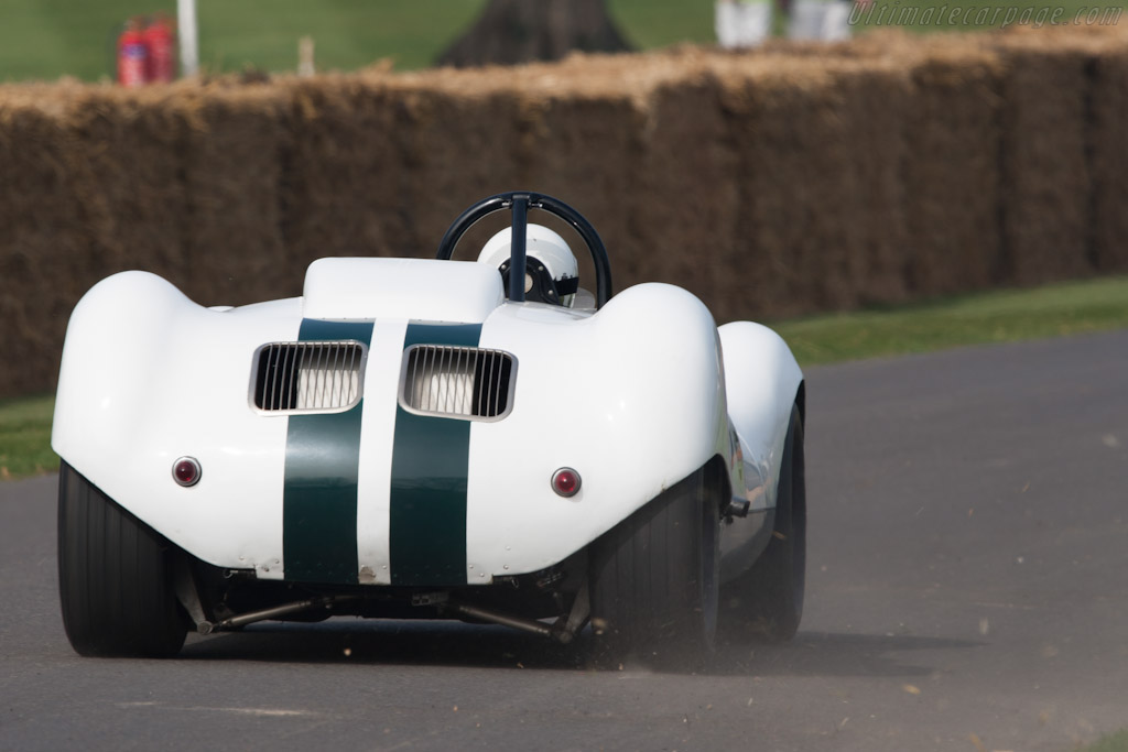 Sadler Mk 5 Chevrolet - Chassis: 001  - 2012 Goodwood Preview