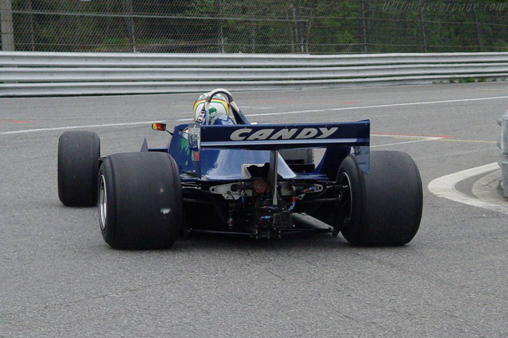 Tyrrell 009 Cosworth