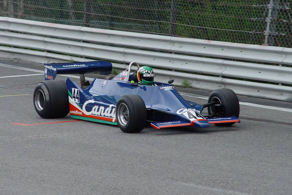 Tyrrell 009 Cosworth