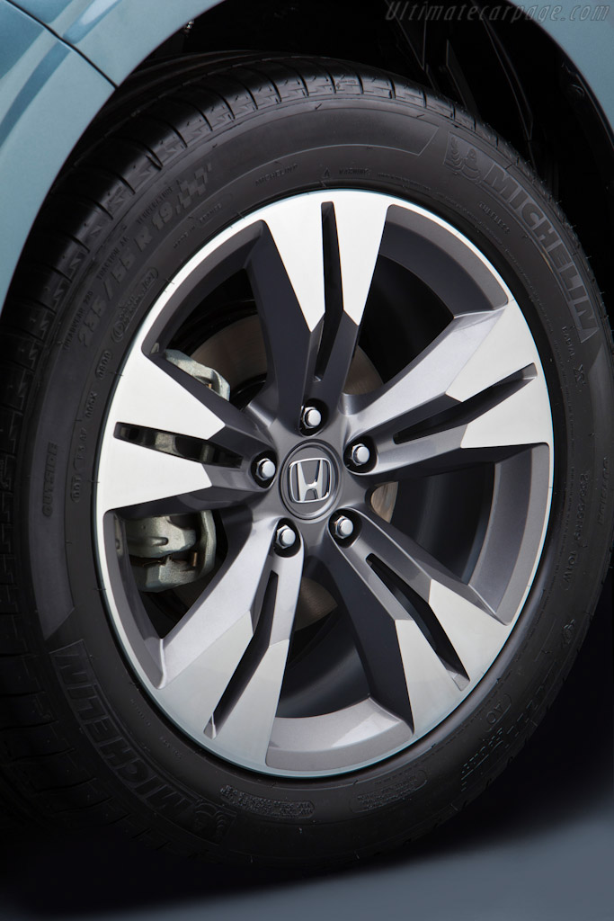 Honda Crosstour Concept
