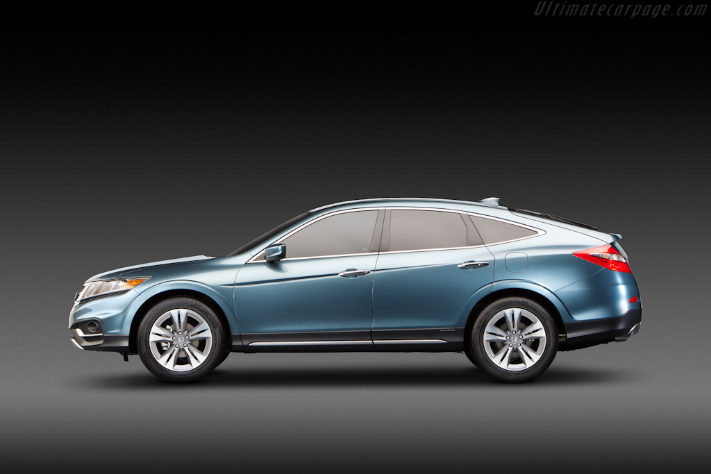 Honda Crosstour Concept