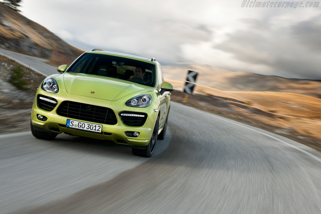 Porsche Cayenne GTS