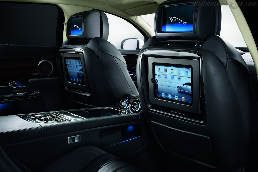 Jaguar XJ Ultimate