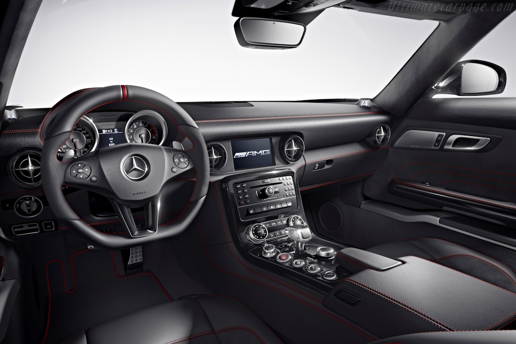 Mercedes-Benz SLS AMG GT