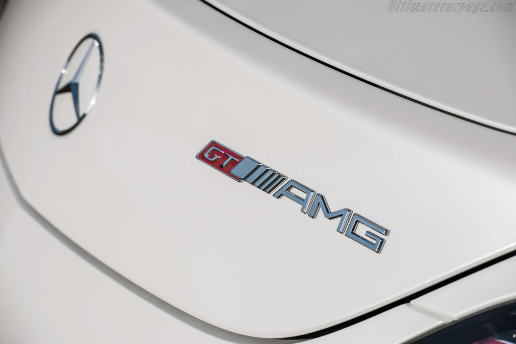 Mercedes-Benz SLS AMG GT Roadster