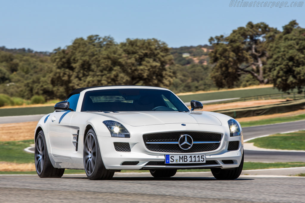 Mercedes-Benz SLS AMG GT Roadster