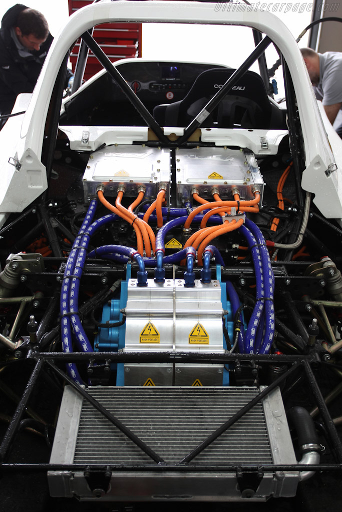 TMG EV P002