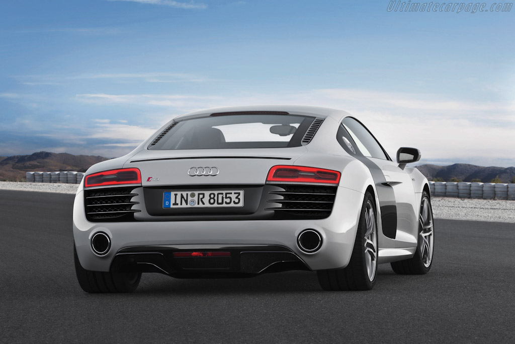 Audi R8 V10