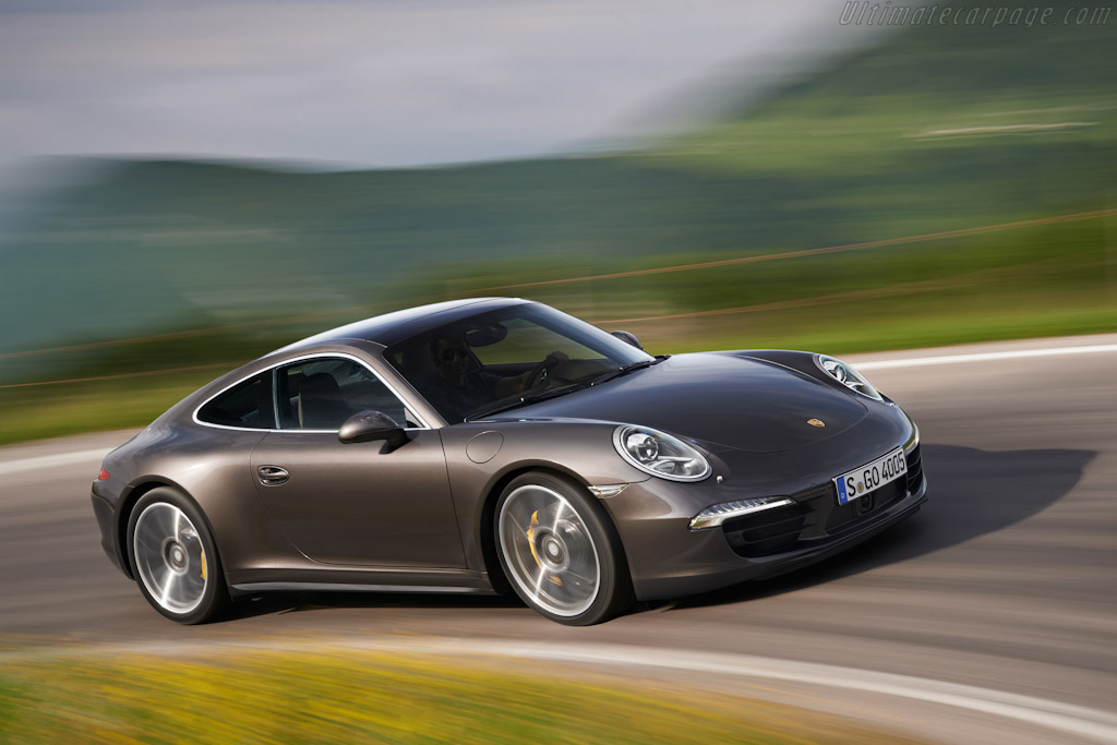Porsche 911 Carrera 4S