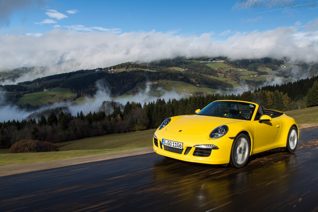 Porsche 911 Carrera 4S Cabriolet