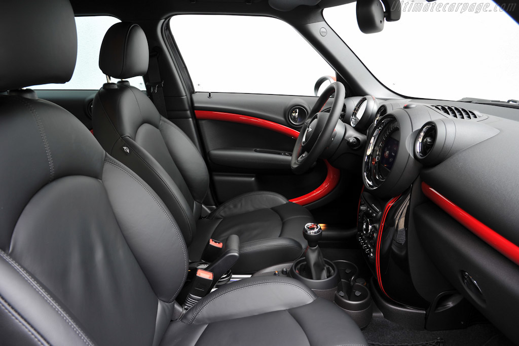 MINI John Cooper Works Countryman