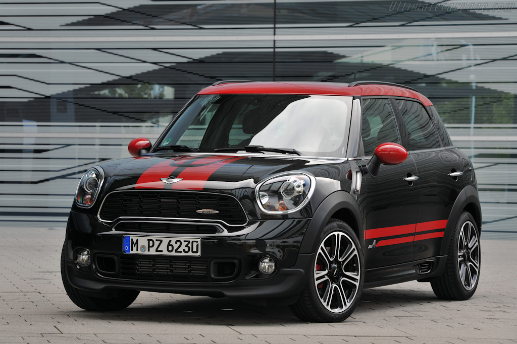 MINI John Cooper Works Countryman