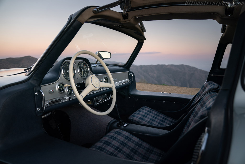 Mercedes-Benz 300 SL Alloy 'Gullwing' Coupe