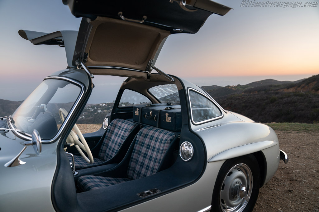 Mercedes-Benz 300 SL Alloy 'Gullwing' Coupe