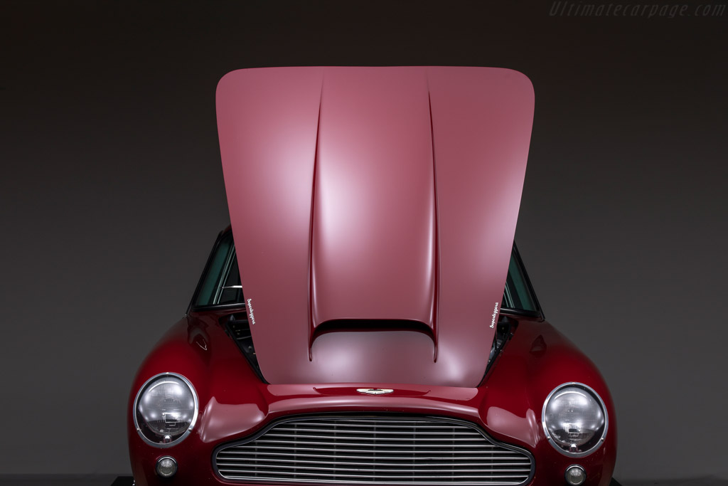 Aston Martin DB4 GT Lightweight