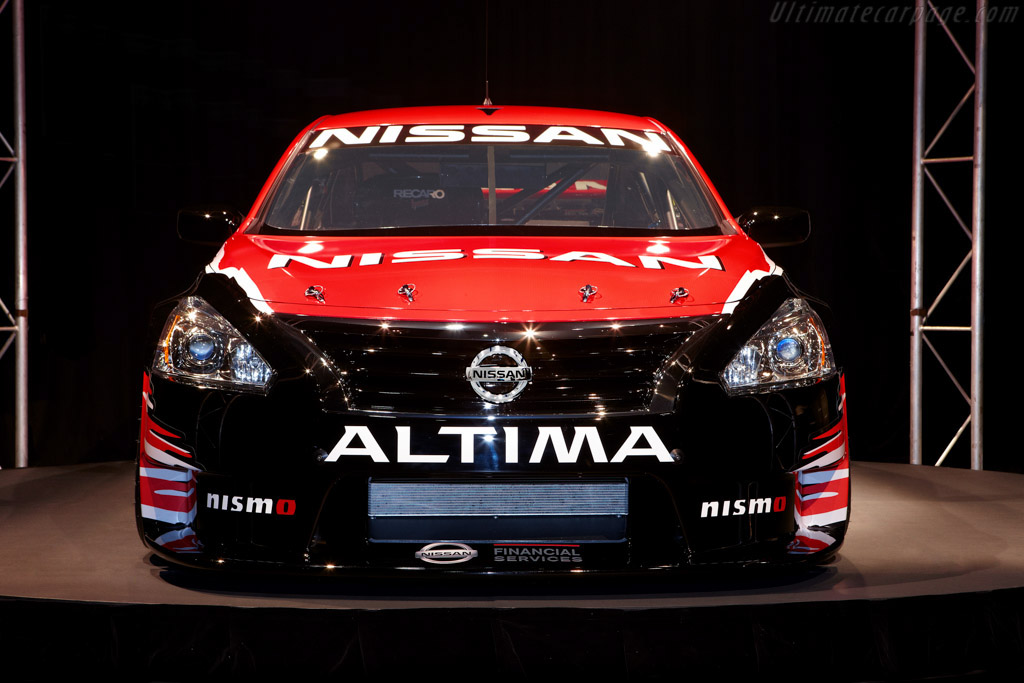 Nissan Altima V8 Supercar