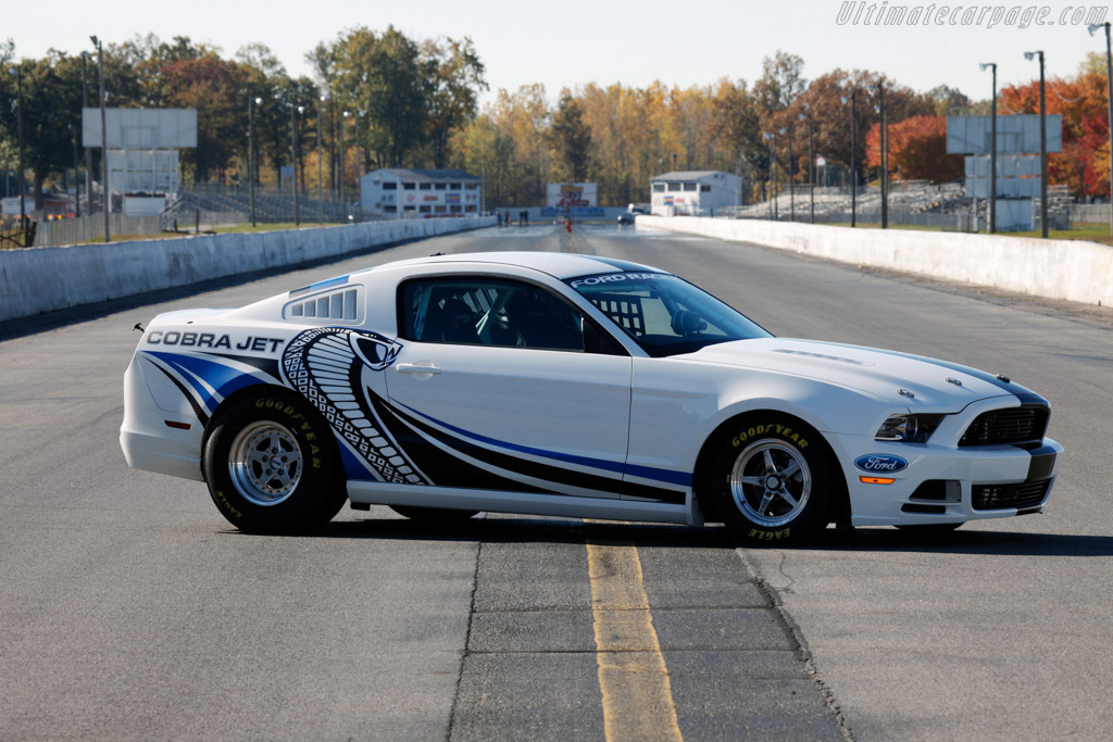 Ford Mustang Cobra Jet Concept
