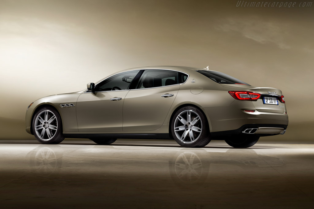 Maserati Quattroporte