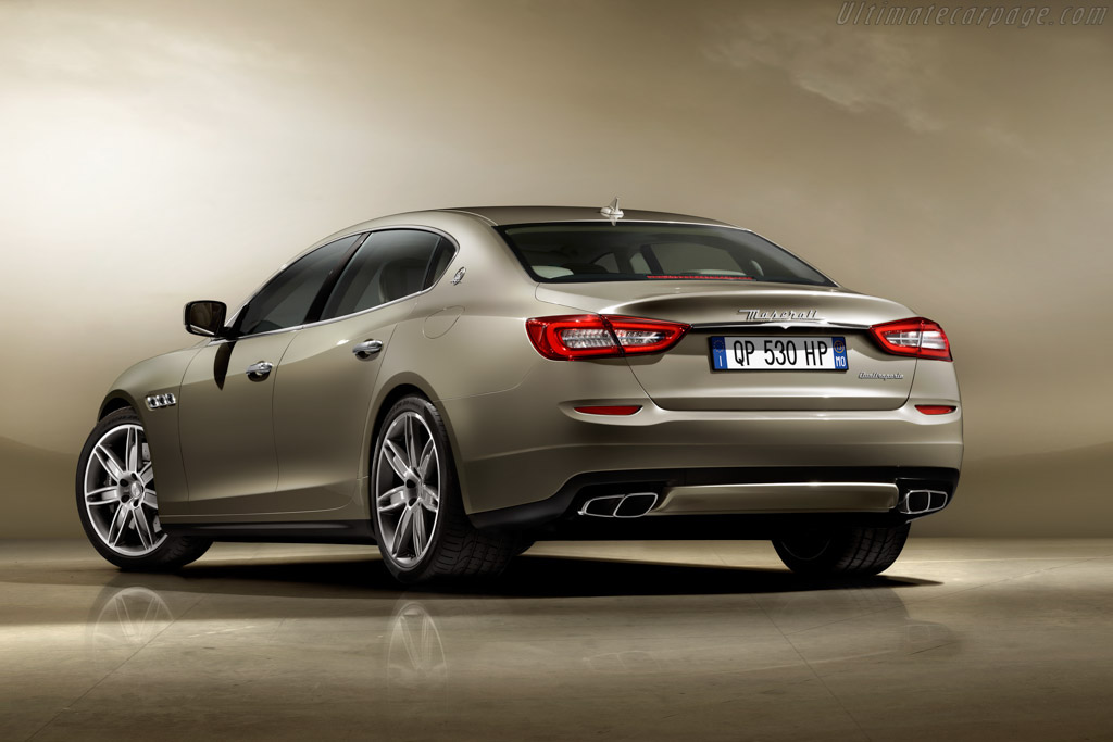 Maserati Quattroporte