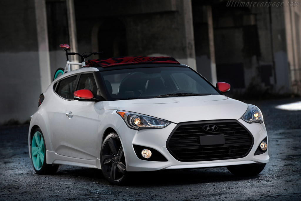 Hyundai Veloster C3 Roll Top Concept