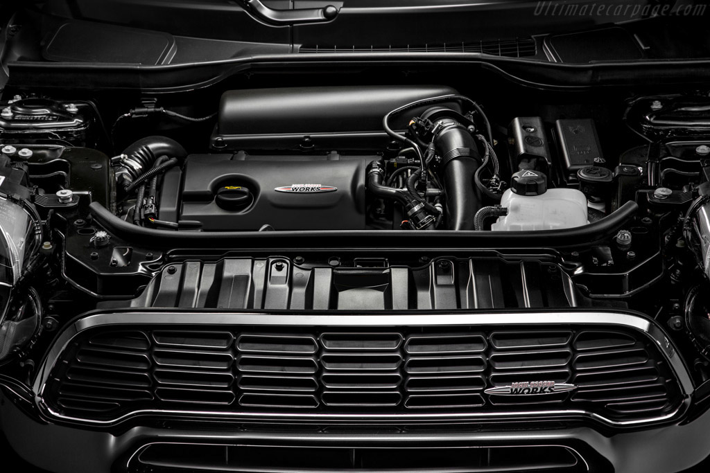 MINI John Cooper Works Paceman