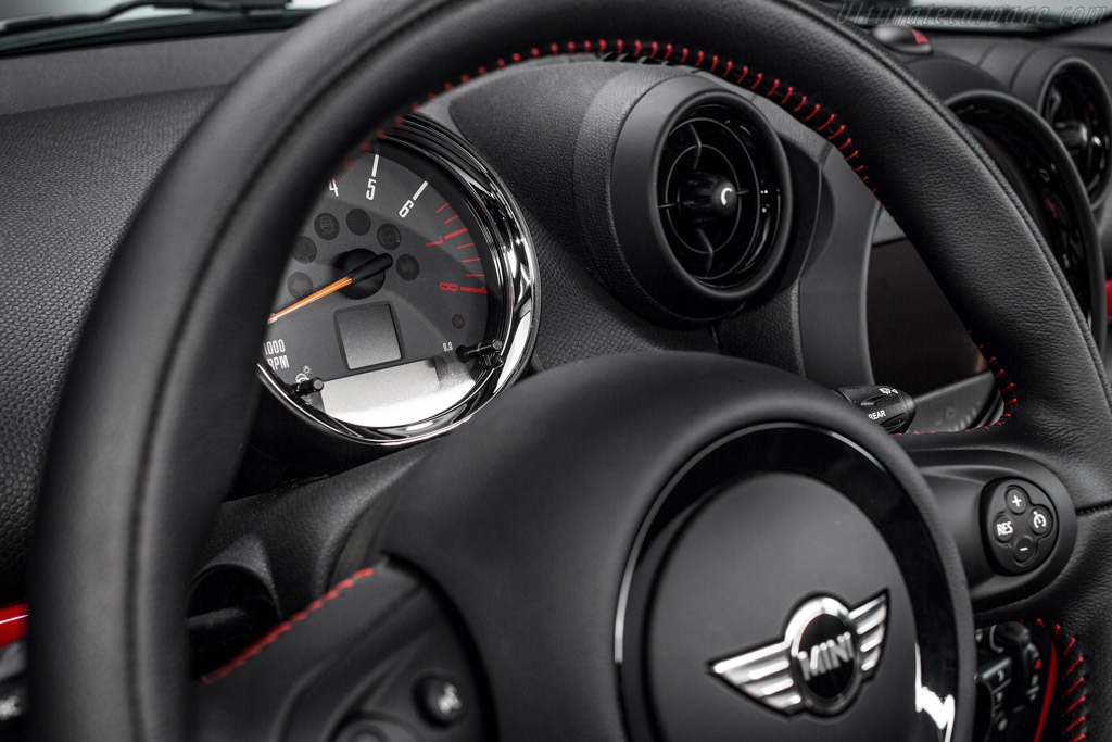MINI John Cooper Works Paceman