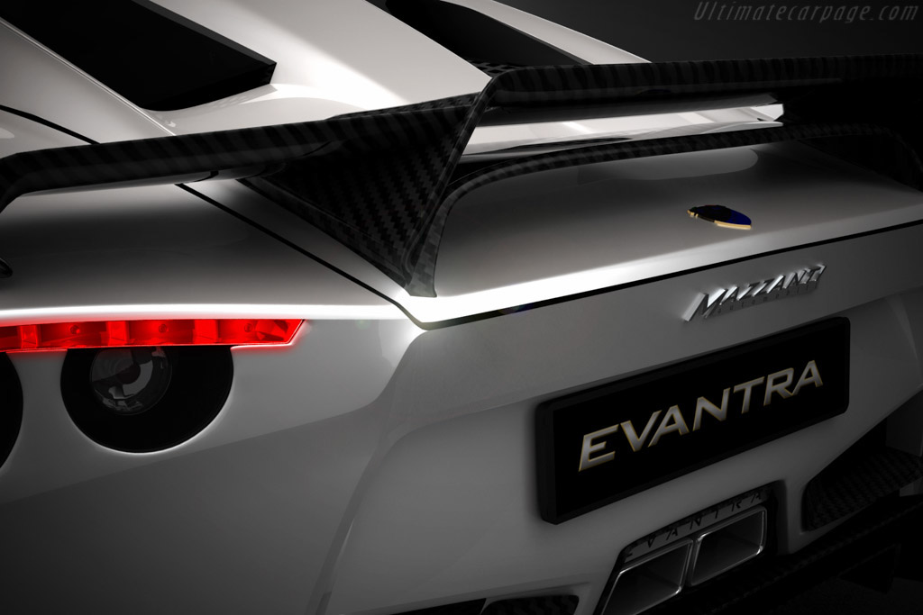 Mazzanti Evantra V8