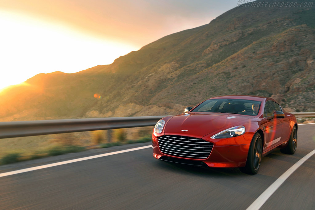 Aston Martin Rapide S