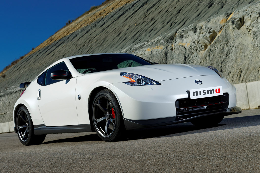 Nissan 370Z Nismo