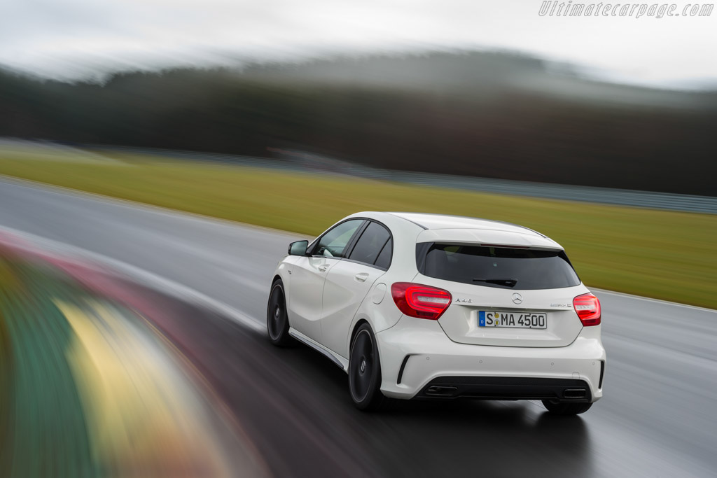 Mercedes-Benz A 45 AMG