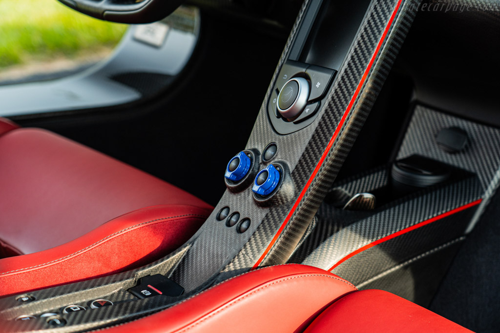 McLaren P1