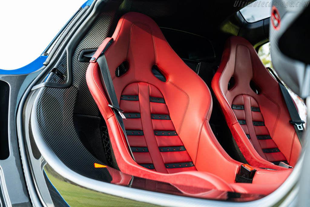 McLaren P1