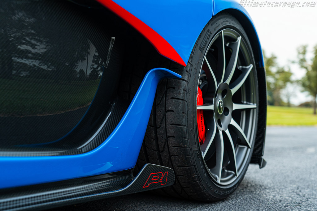 McLaren P1