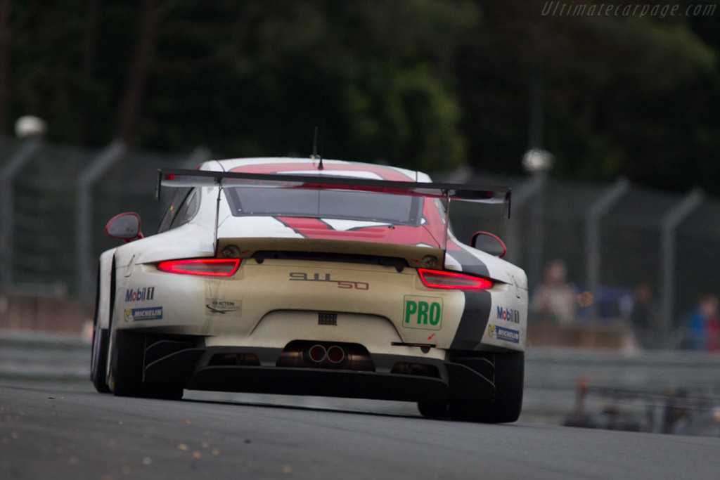 Porsche 911 RSR - Chassis: WP0ZZZ99ZDS199904  - 2013 24 Hours of Le Mans