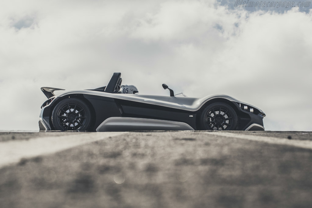 VUHL 05