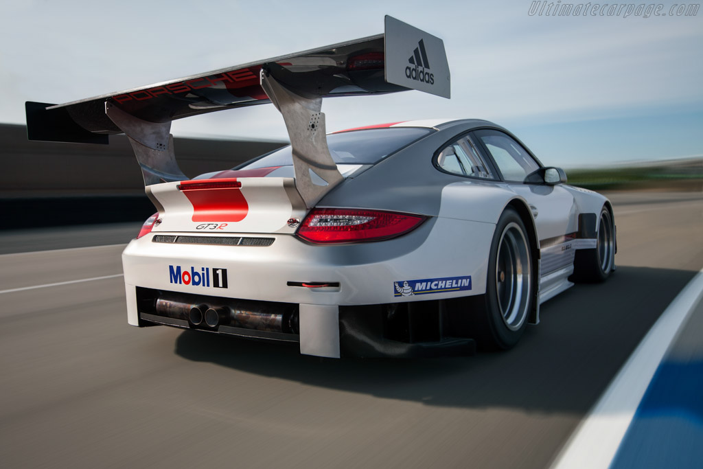 Porsche 911 GT3 R