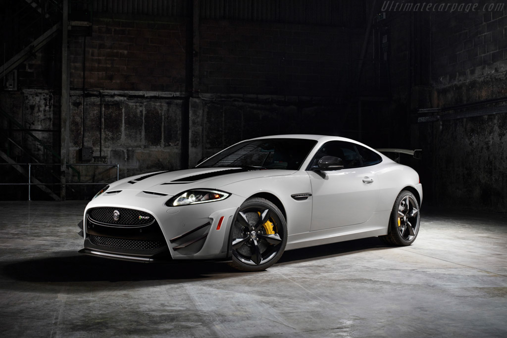 Jaguar XKR-S GT