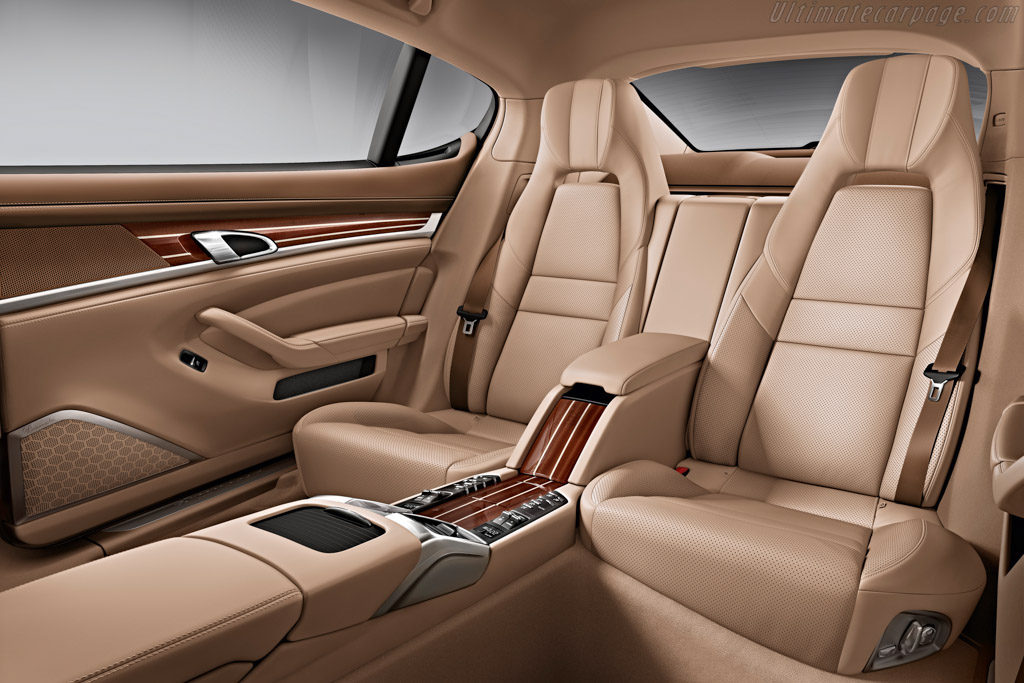Porsche Panamera Turbo Executive
