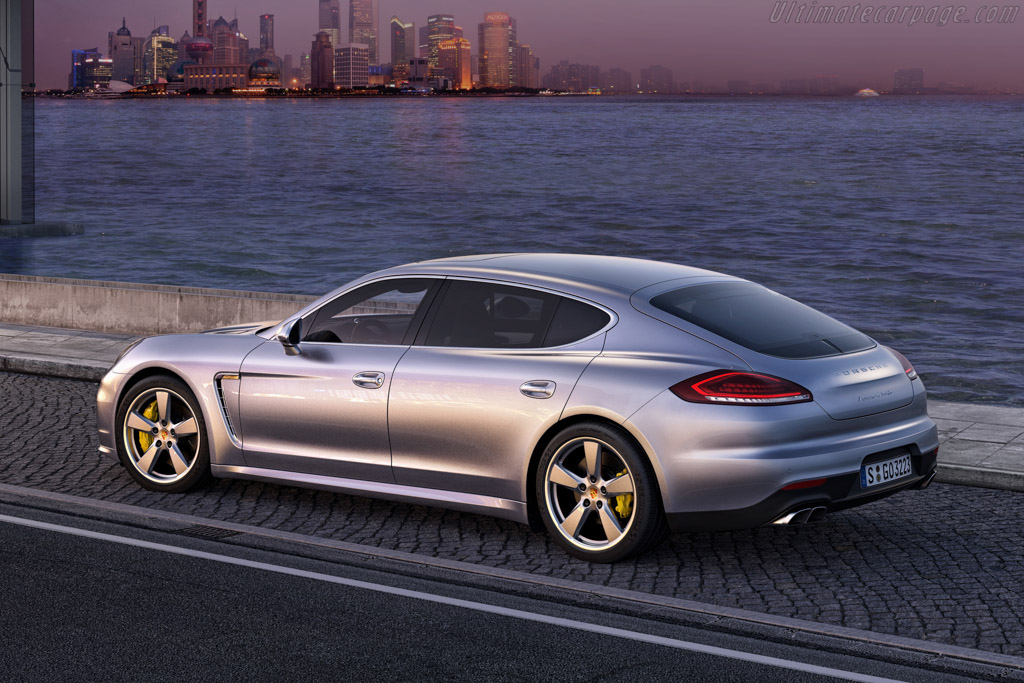 Porsche Panamera Turbo Executive