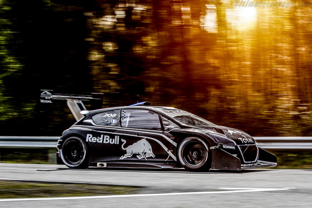 Peugeot 208 T16 Pikes Peak