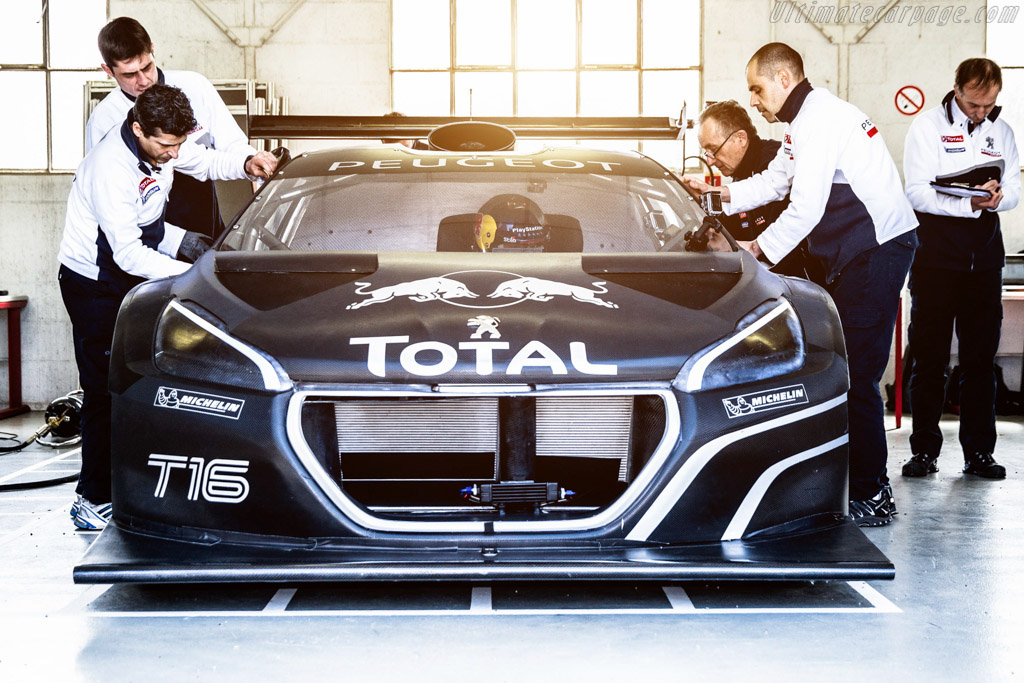 Peugeot 208 T16 Pikes Peak
