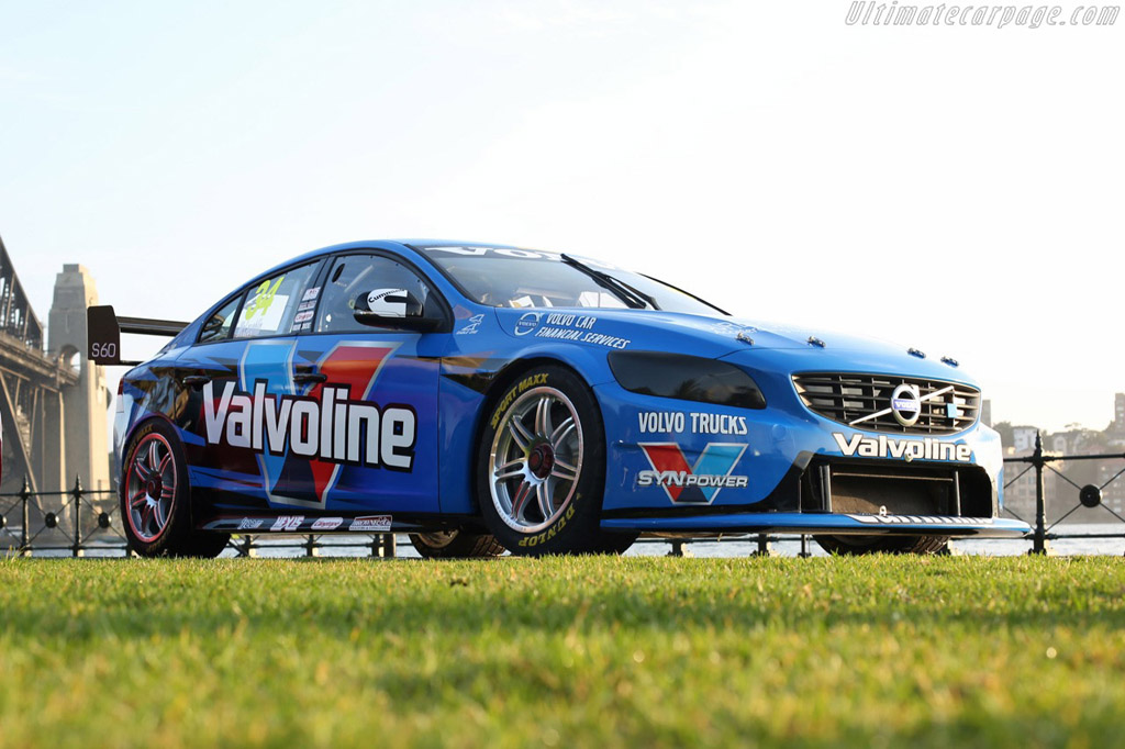 Volvo S60 V8 Supercar