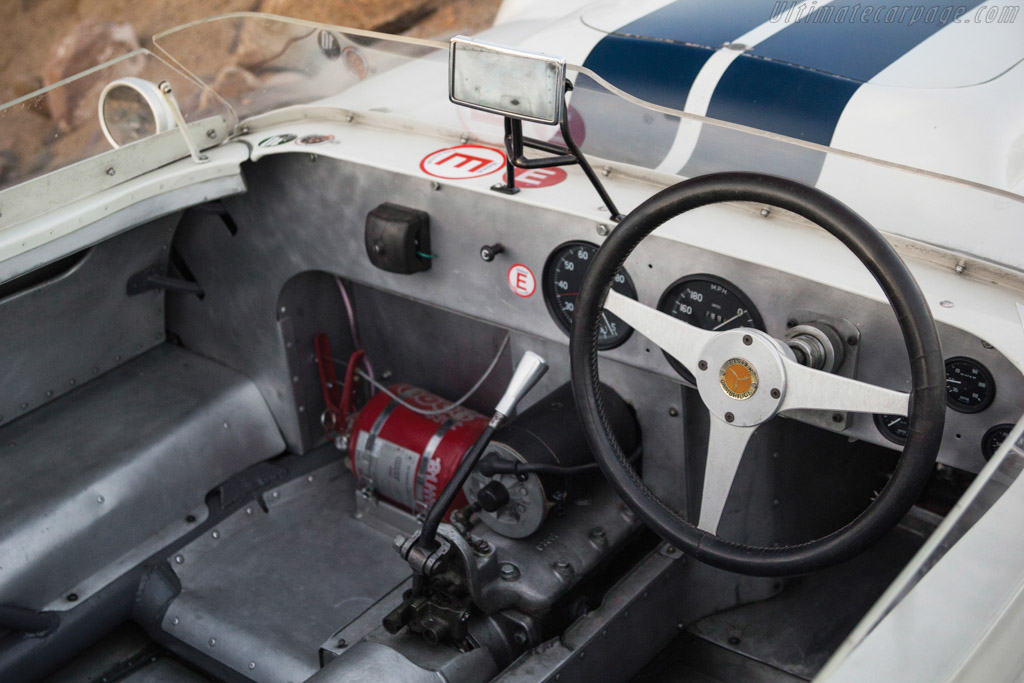 Lister Knobbly Jaguar