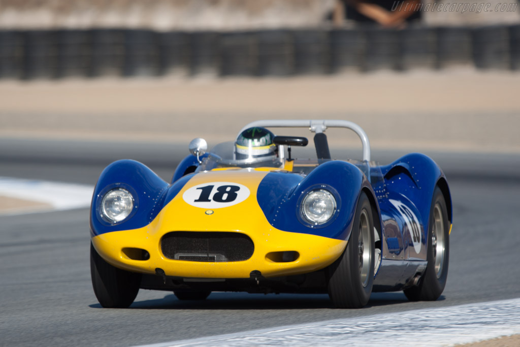 Lister Knobbly Jaguar - Chassis: BHL 112  - 2011 Monterey Motorsports Reunion